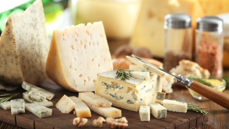 tutto sul formaggio calorie colesterolo quanto mangiarne