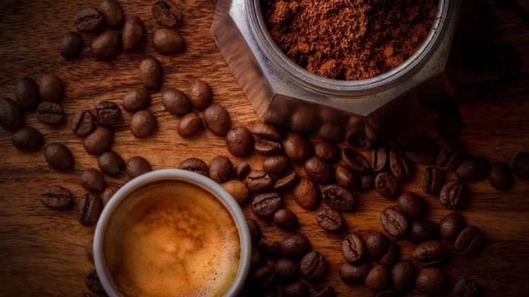 caffè e caffeina guida completa al consumo