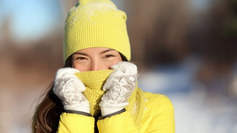come proteggere la pelle dal freddo cura della pelle in autunno ed inverno viso corpo mani labbra migliori prodotti acquisto